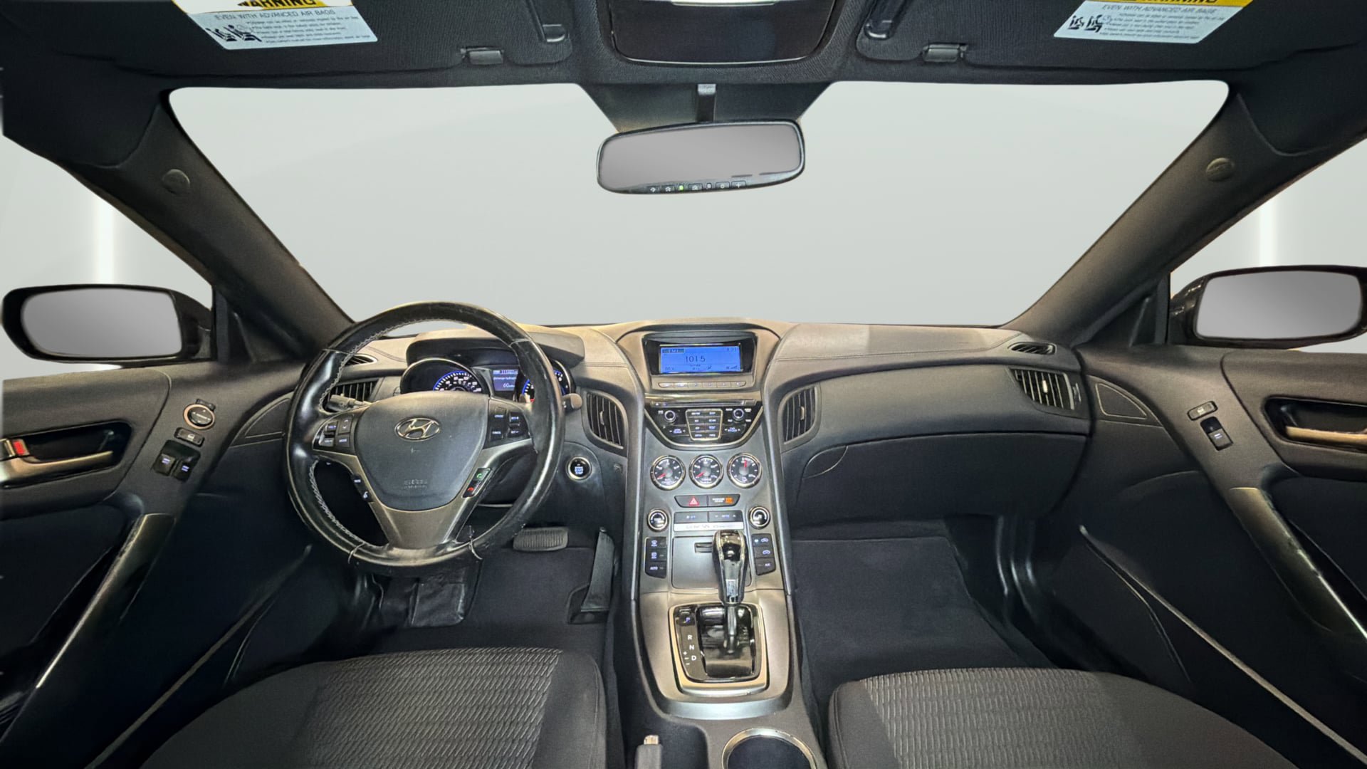 Used 2015 Hyundai Genesis 3.8 RWD image 30