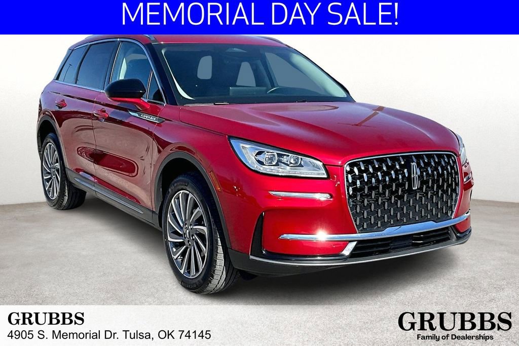 Used 2023 Lincoln Corsair Reserve AWD/4WD image 1