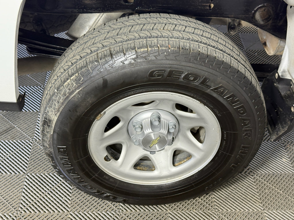 Used 2018 Chevrolet Silverado 1500 W/T w/ Trailering Package image 7