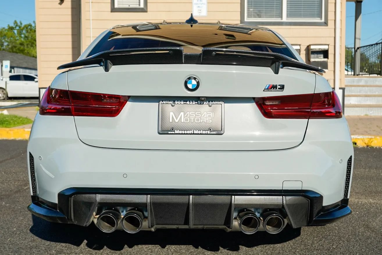 Used 2021 BMW M3 Competition w/ M Carbon Exterior Package RWD image 6
