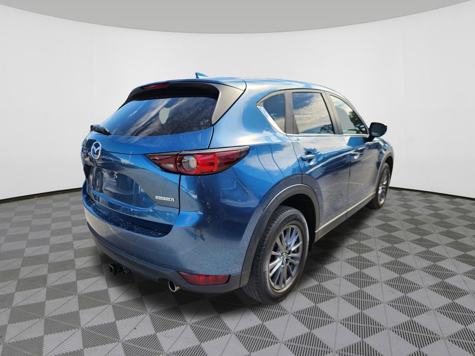 Certified 2021 MAZDA CX-5 Touring w/ Touring Preferred SV Package AWD/4WD image 4