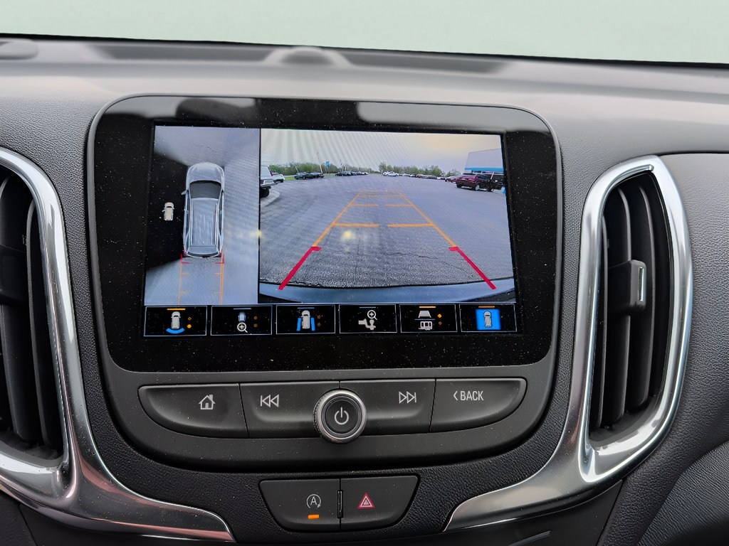 Used 2024 Chevrolet Equinox LT AWD/4WD image 12