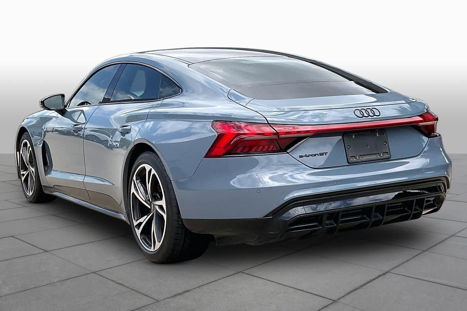 Used 2024 Audi e-tron GT Premium Plus w/ Performance Package AWD/4WD image 11