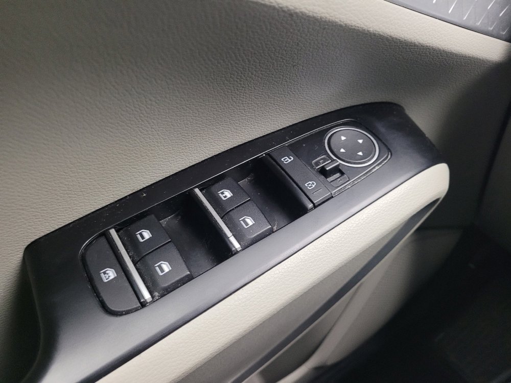 Used 2023 Kia Soul LX w/ LX Technology Package image 27