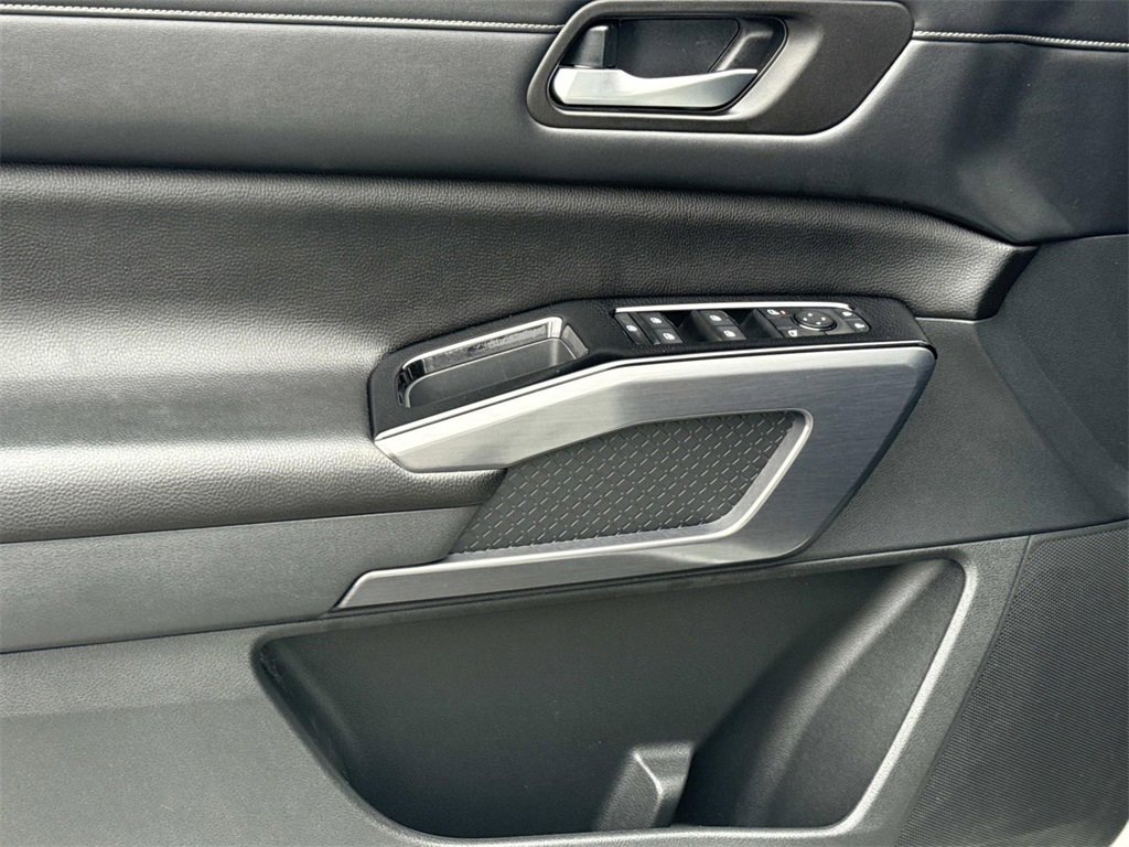 Certified 2022 Nissan Pathfinder SL w/ SL Premium Package image 17