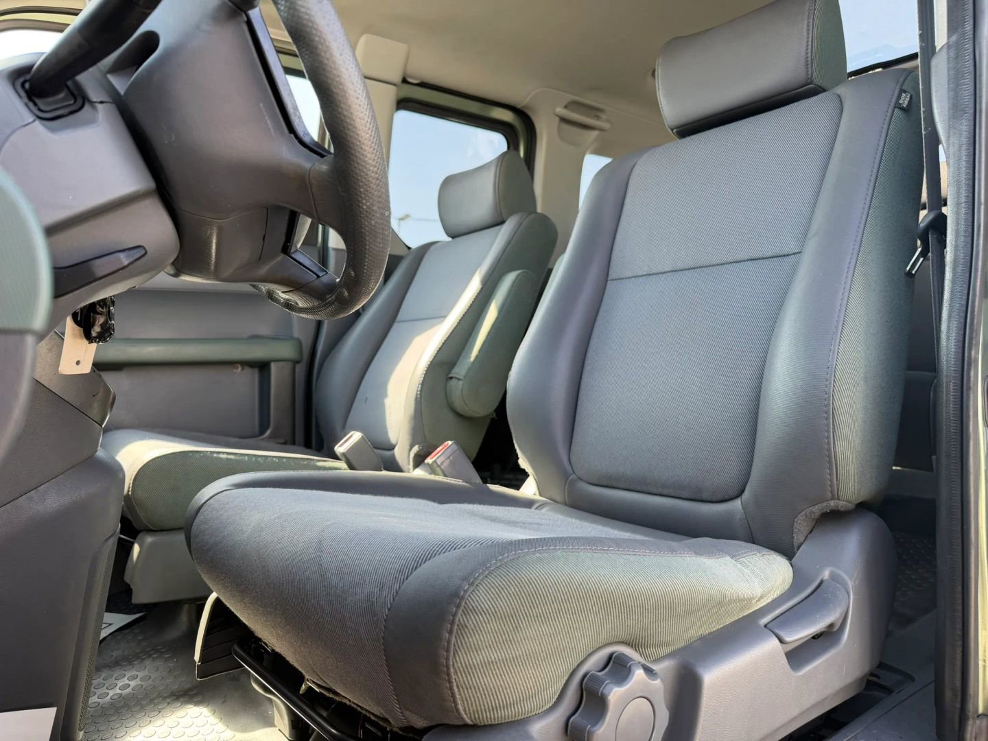 Used 2005 Honda Element EX image 10