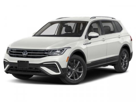 Used 2024 Volkswagen Tiguan SE w/ Panoramic Sunroof Package