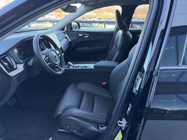 New 2026 Volvo XC60 T8 Ultra w/ Protection Package Premier image 9