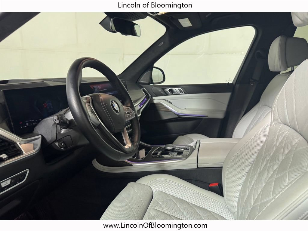 Used 2023 BMW X7 xDrive40i w/ Premium Package AWD/4WD image 25