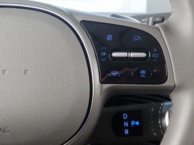 Used 2024 Hyundai Ioniq 5 AWD Limited image 25