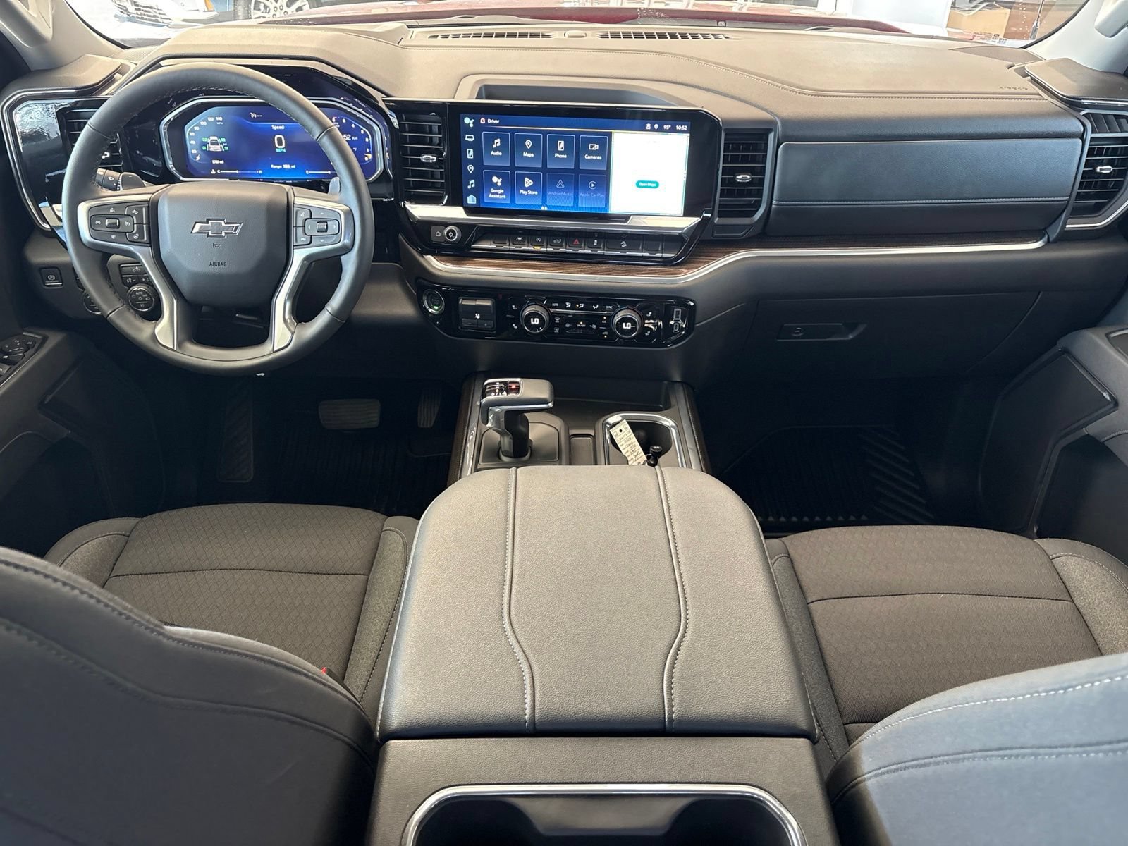 Used 2026 Chevrolet Silverado 1500 RST w/ Z71 Off-Road Package AWD/4WD image 18
