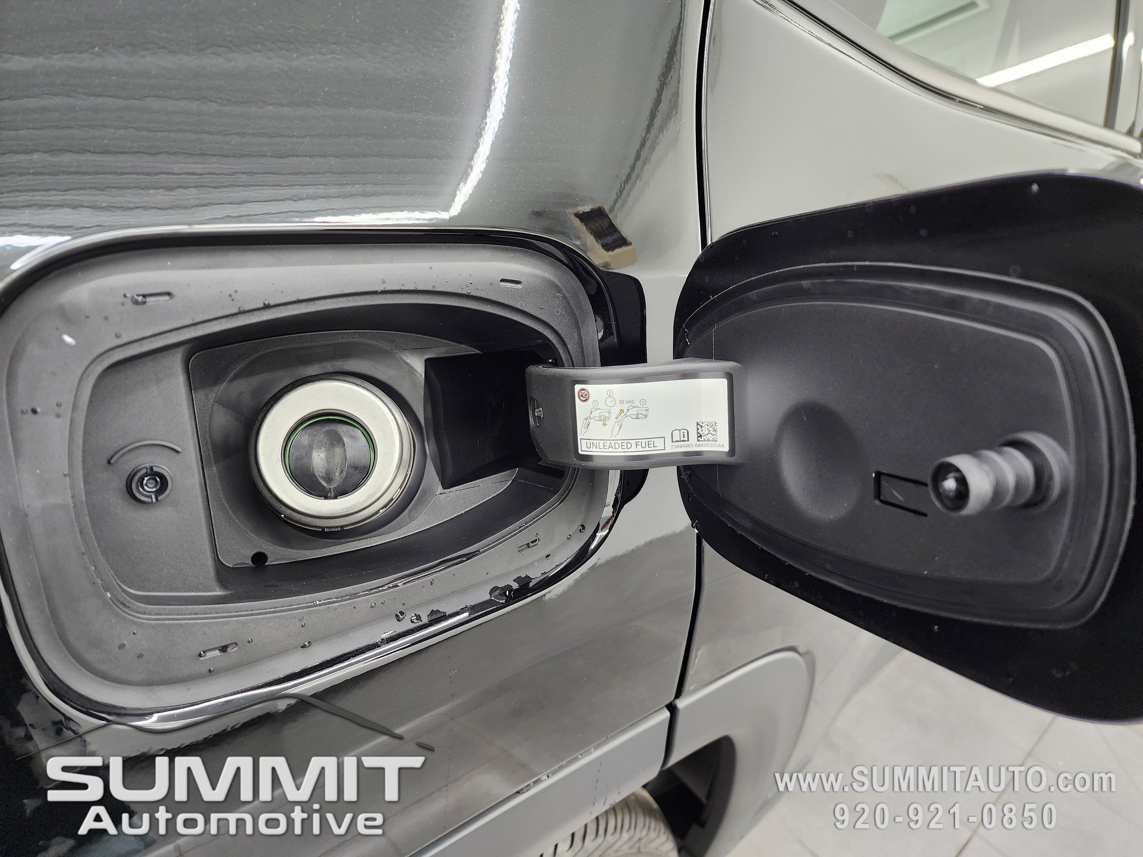 New 2026 Jeep Compass Limited image 25