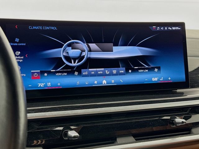 Used 2024 BMW X7 M60i w/ Executive Package AWD/4WD image 16