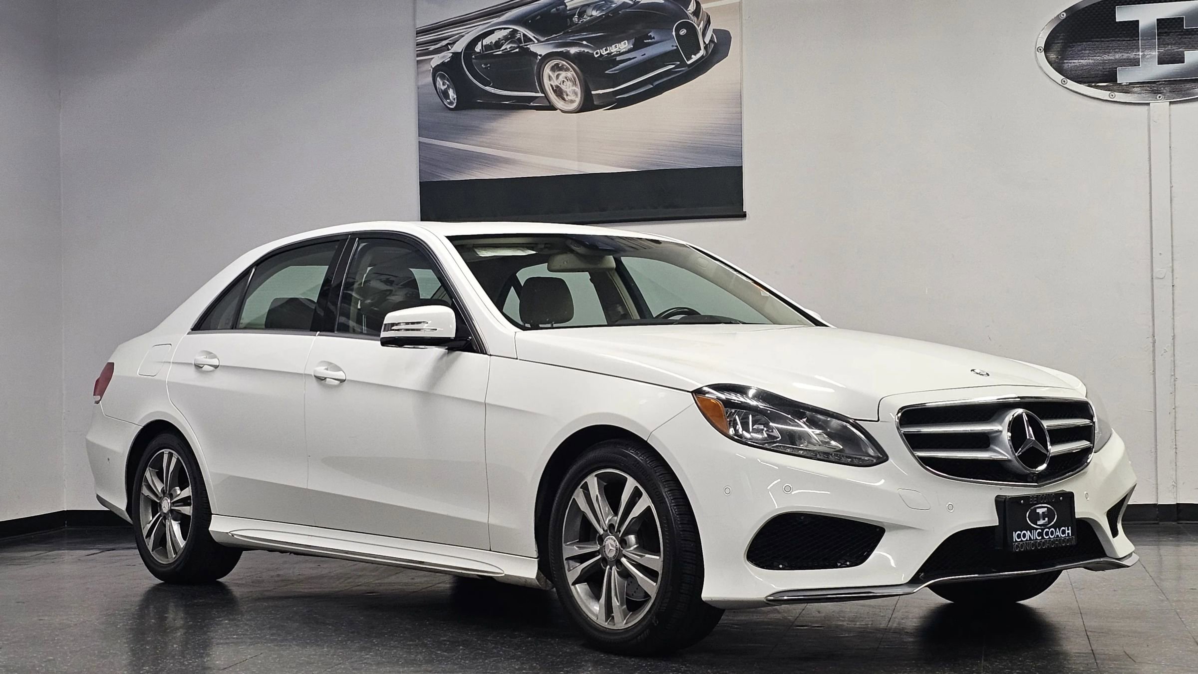 Used 2014 Mercedes-Benz E 250 BlueTEC Sedan image 3