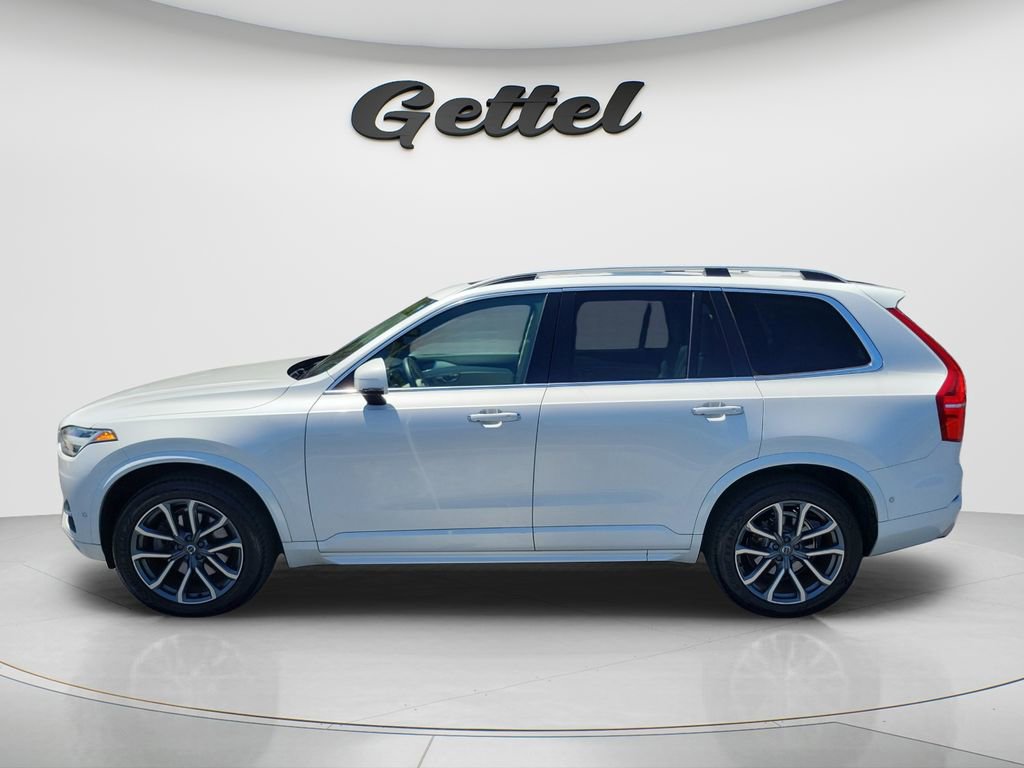 Used 2018 Volvo XC90 T6 Momentum w/ Convenience Package image 9