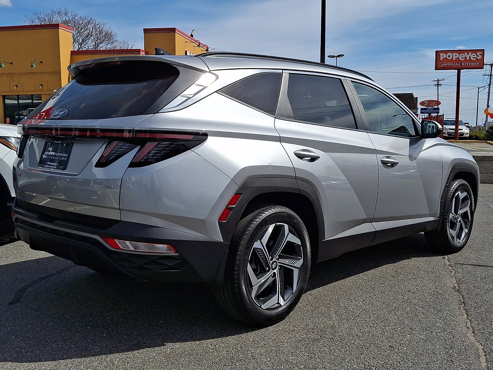 Used 2023 Hyundai Tucson SEL w/ Convenience Package AWD/4WD image 6