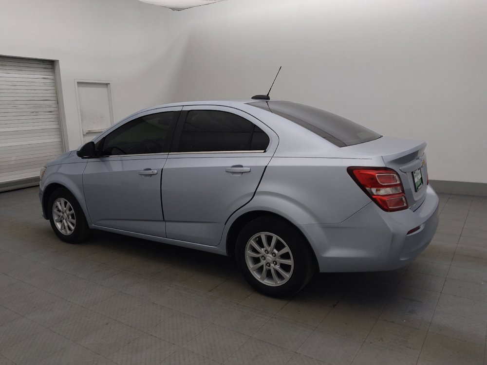 Used 2018 Chevrolet Sonic LT w/ Convenience Package FWD image 3