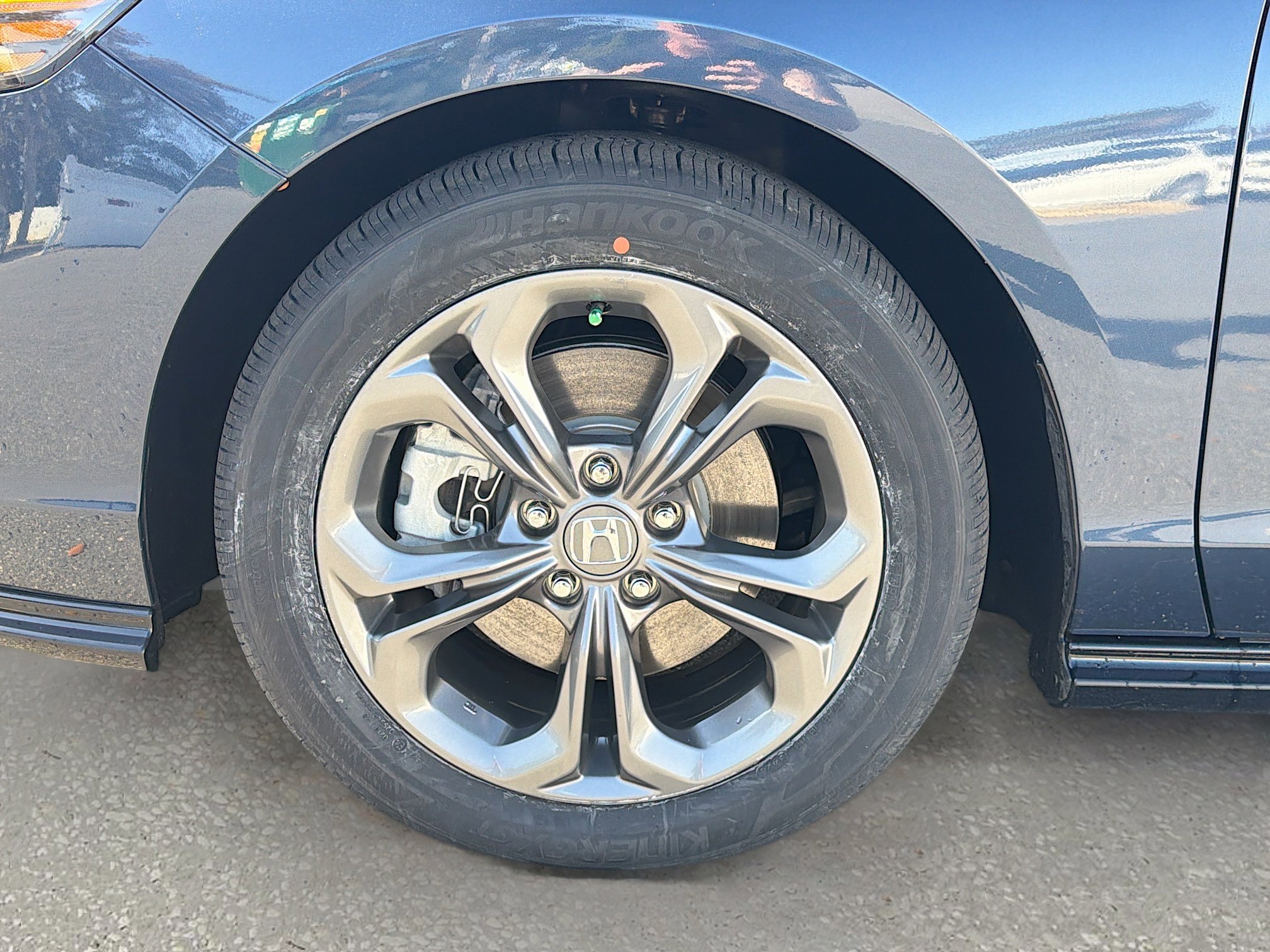 Used 2023 Honda Accord EX-L image 40