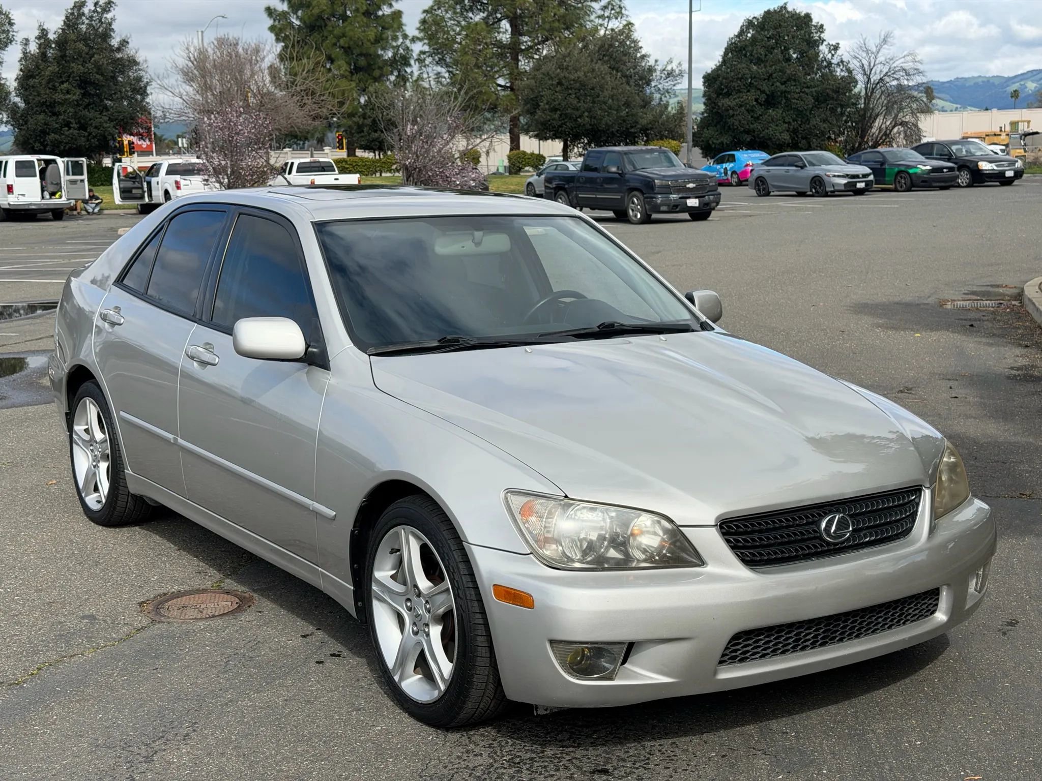 Used 2005 Lexus IS 300 image 7