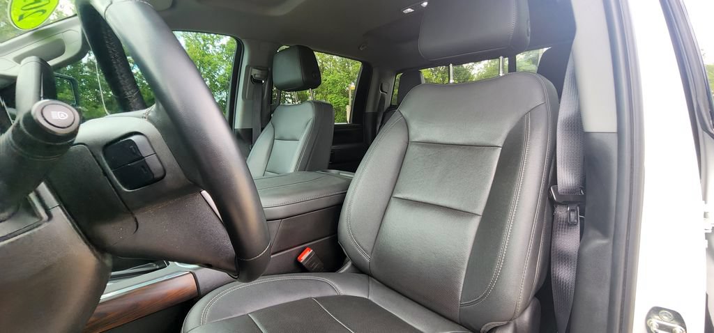 Used 2023 GMC Sierra 2500 SLT w/ SLT Premium Package AWD/4WD image 15