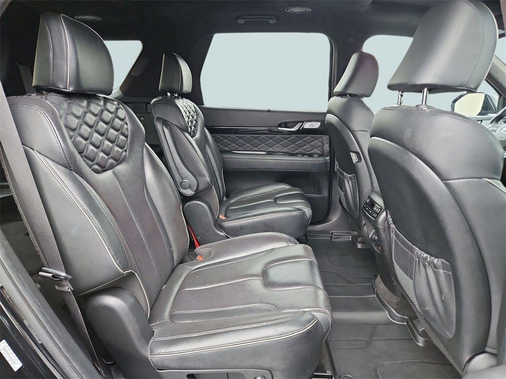 Used 2022 Hyundai Palisade Calligraphy w/ Winter Package image 27