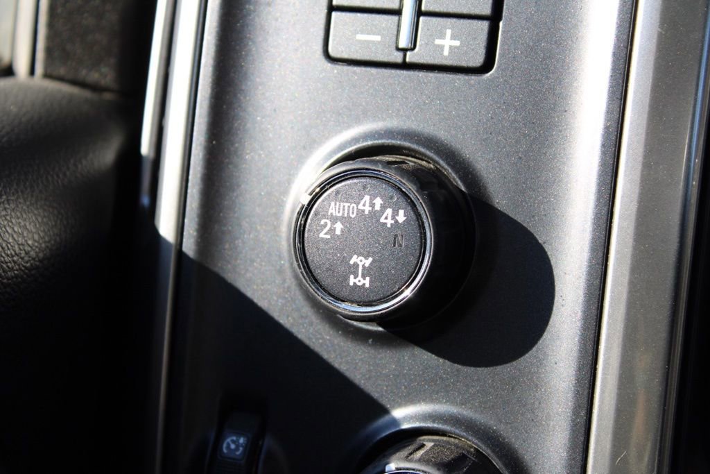 Used 2017 Chevrolet Silverado 1500 LT w/ All Star Edition image 26