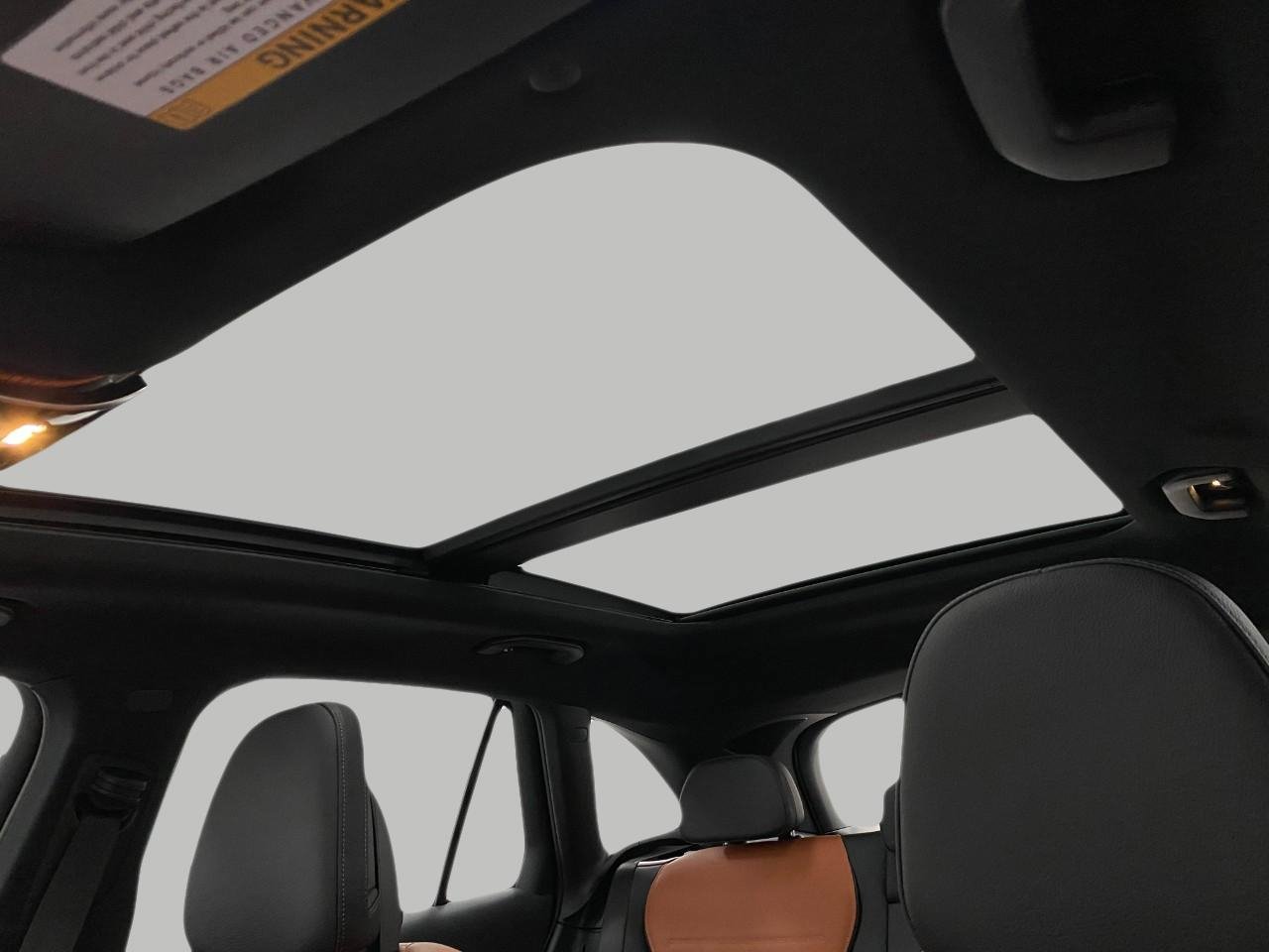 New 2026 Mercedes-Benz GLC 43 AMG 4MATIC image 32