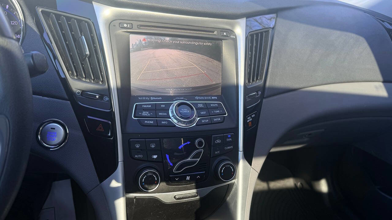 Used 2013 Hyundai Sonata Limited w/ Premium Pkg image 20