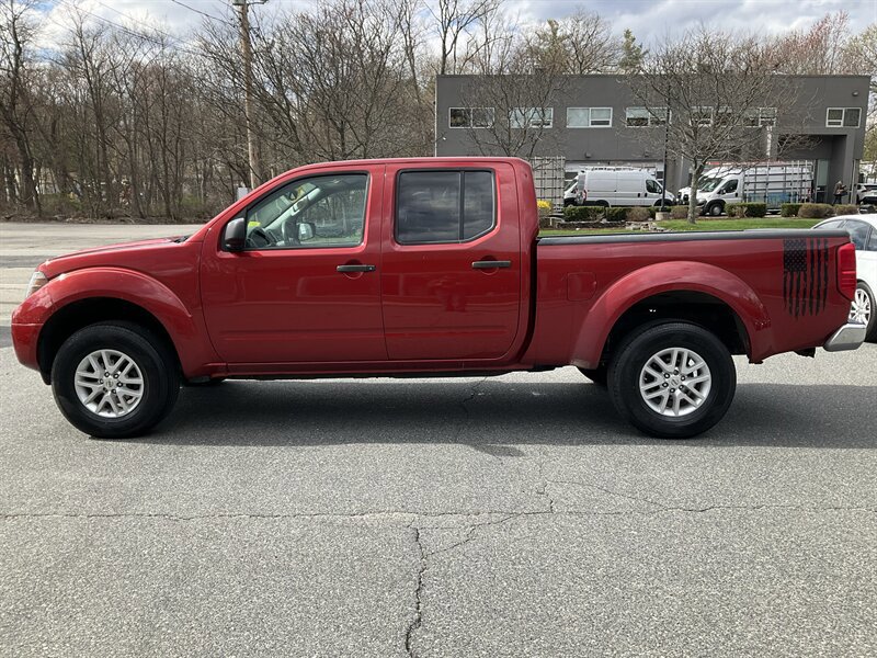 Used 2018 Nissan Frontier SV w/ Value Truck Package AWD/4WD image 7