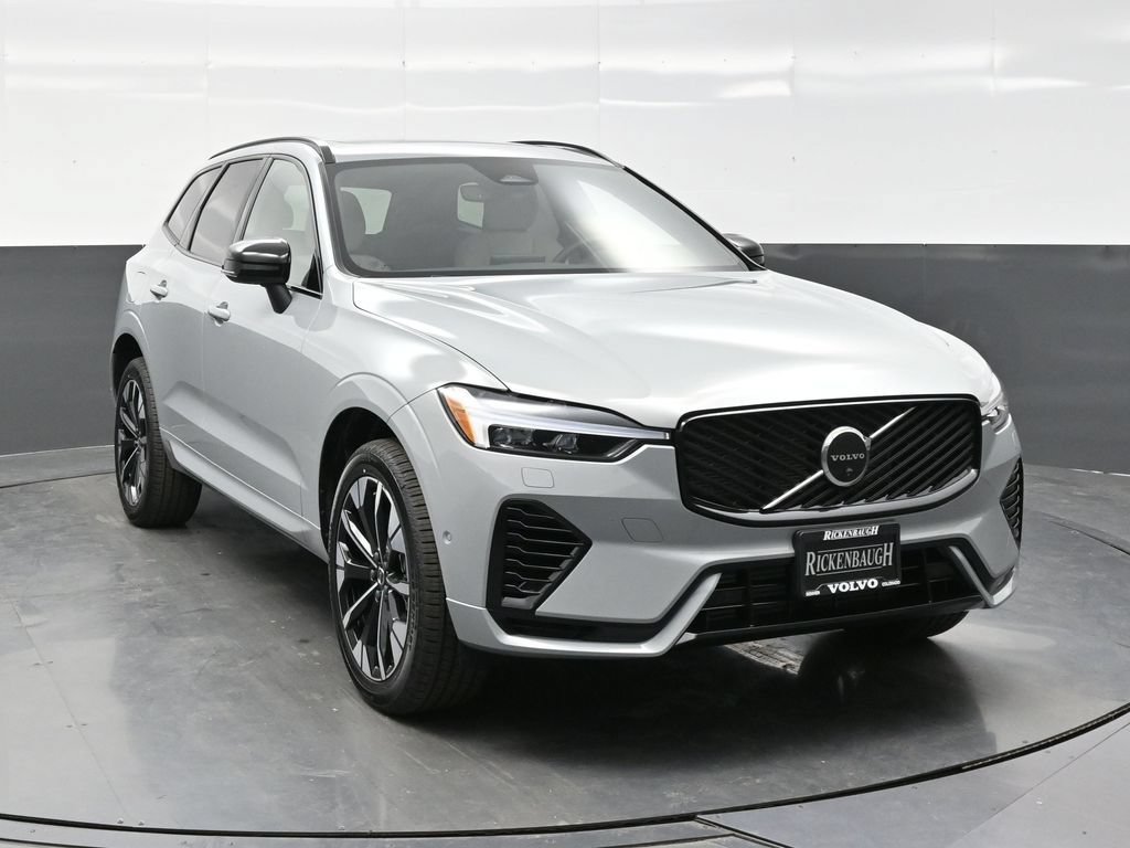 New 2026 Volvo XC60 T8 Plus w/ Climate Package PRO