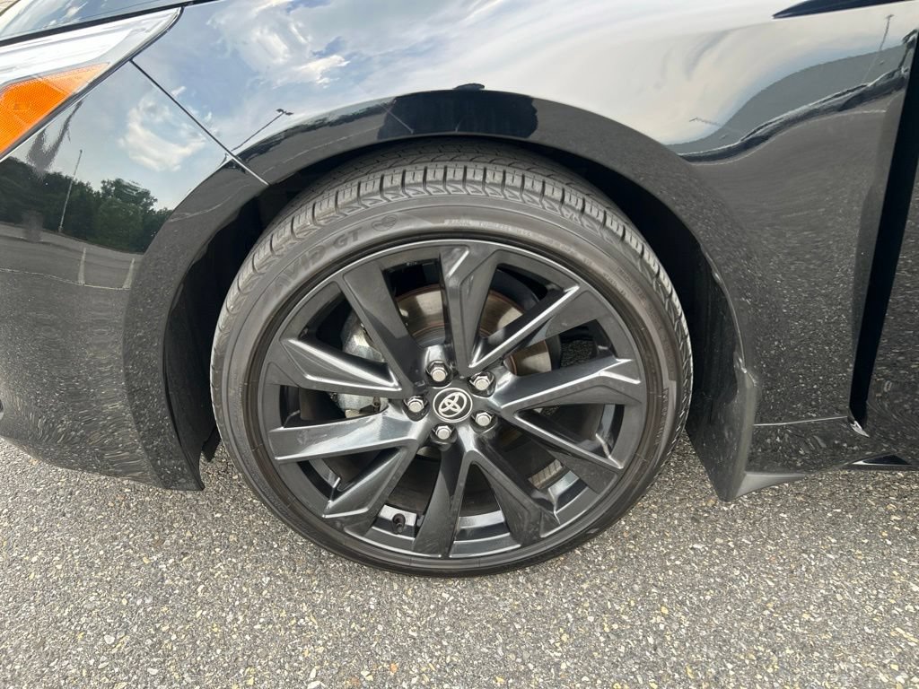 Certified 2025 Toyota Corolla XSE FWD image 28