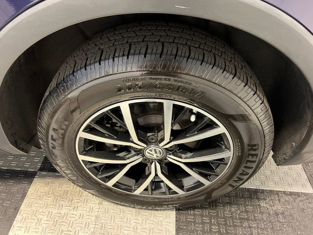 Certified 2021 Volkswagen Tiguan SE FWD image 15