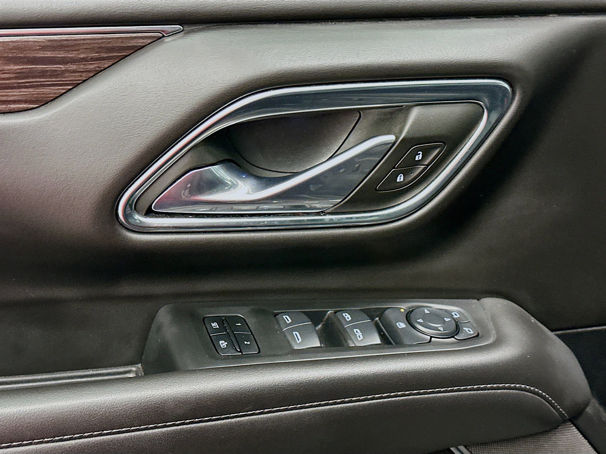 Used 2024 Chevrolet Tahoe LT image 15