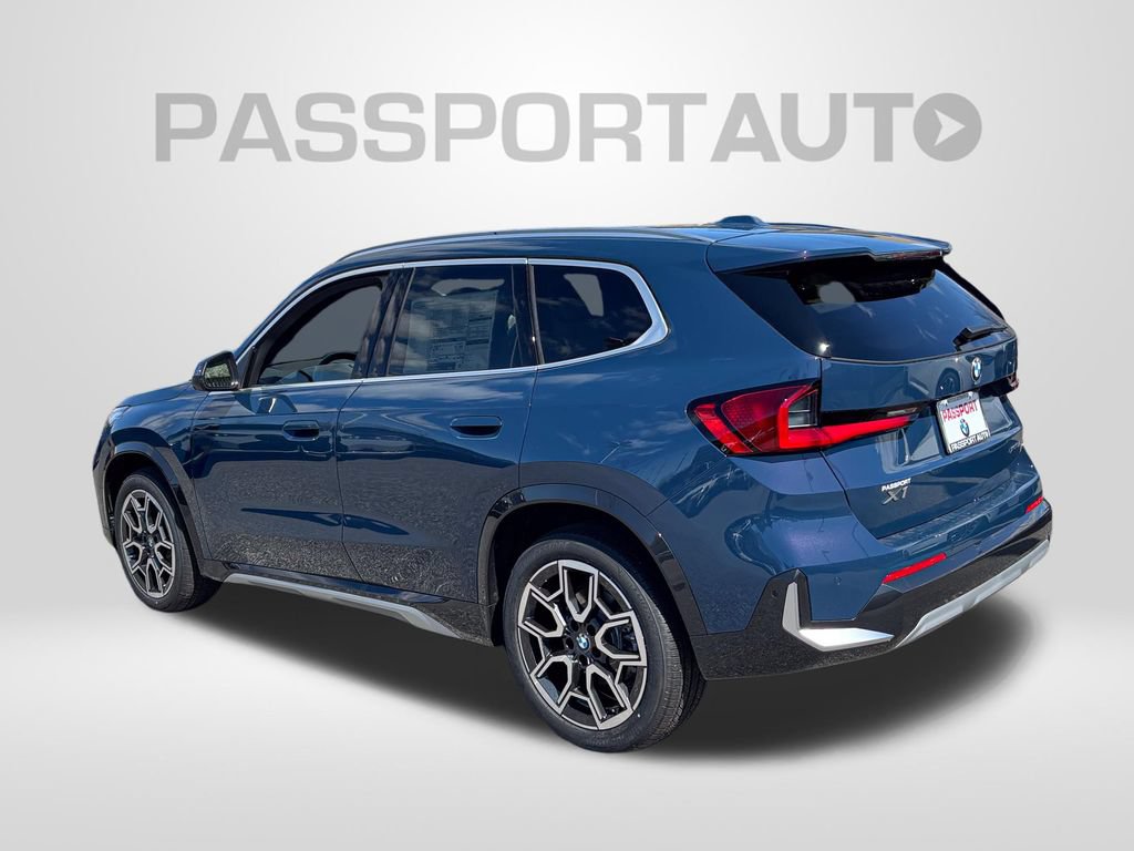 New 2026 BMW X1 xDrive28i w/ Technology Package AWD/4WD image 3