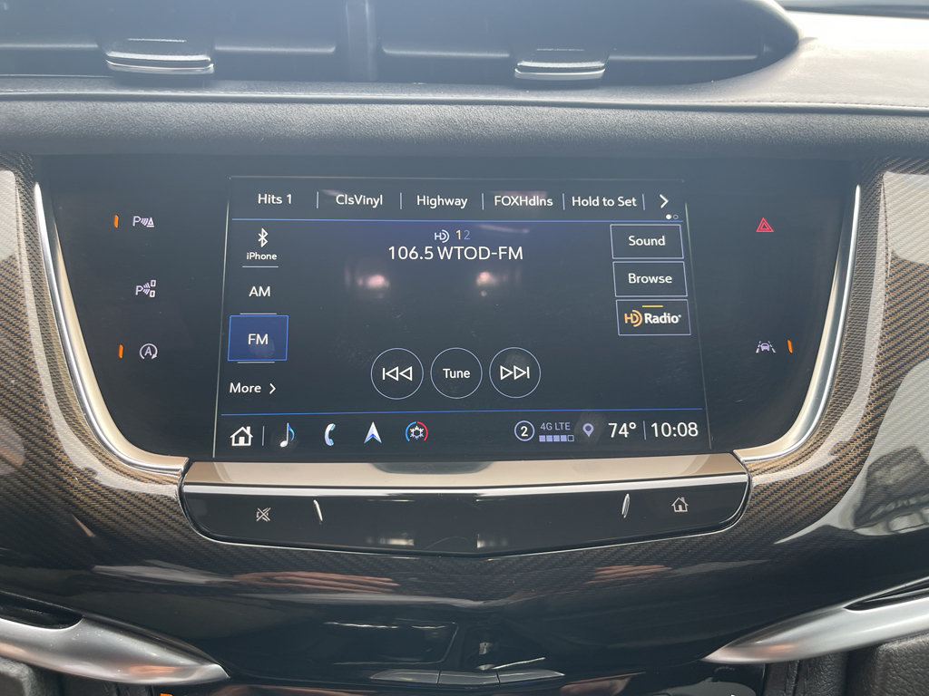 Used 2025 Cadillac XT6 Sport w/ Platinum Package AWD/4WD image 28