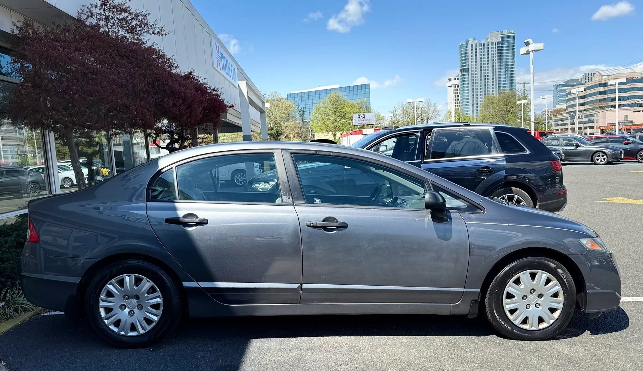Used 2010 Honda Civic DX-VP image 8