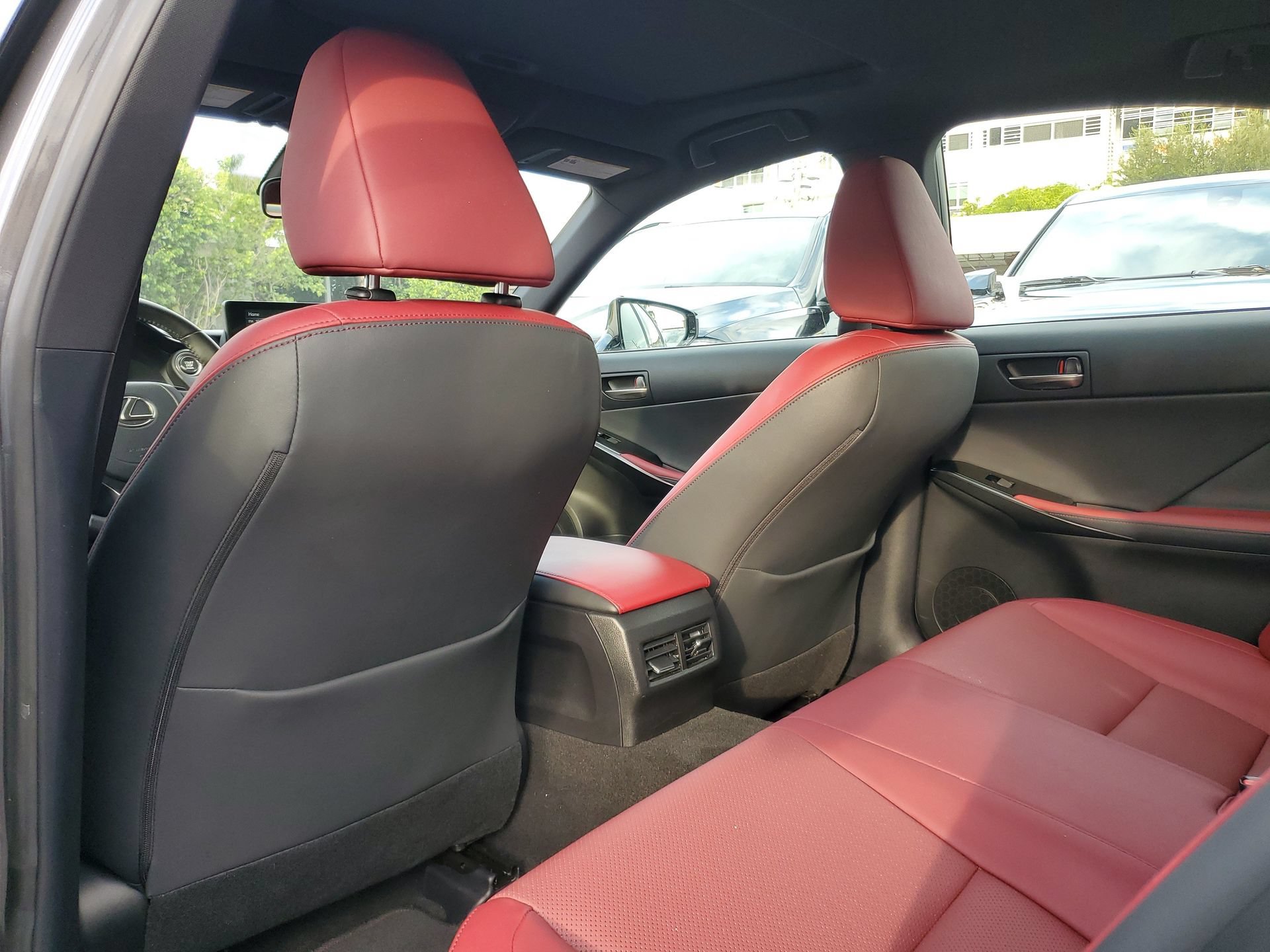 Used 2024 Lexus IS 350 F Sport RWD image 9