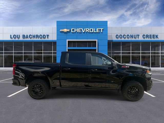 Used 2023 Chevrolet Silverado 1500 LT Trail Boss AWD/4WD image 9