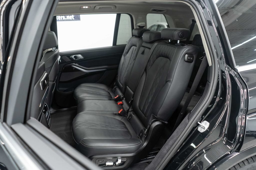 Used 2026 BMW X7 xDrive40i AWD/4WD image 18