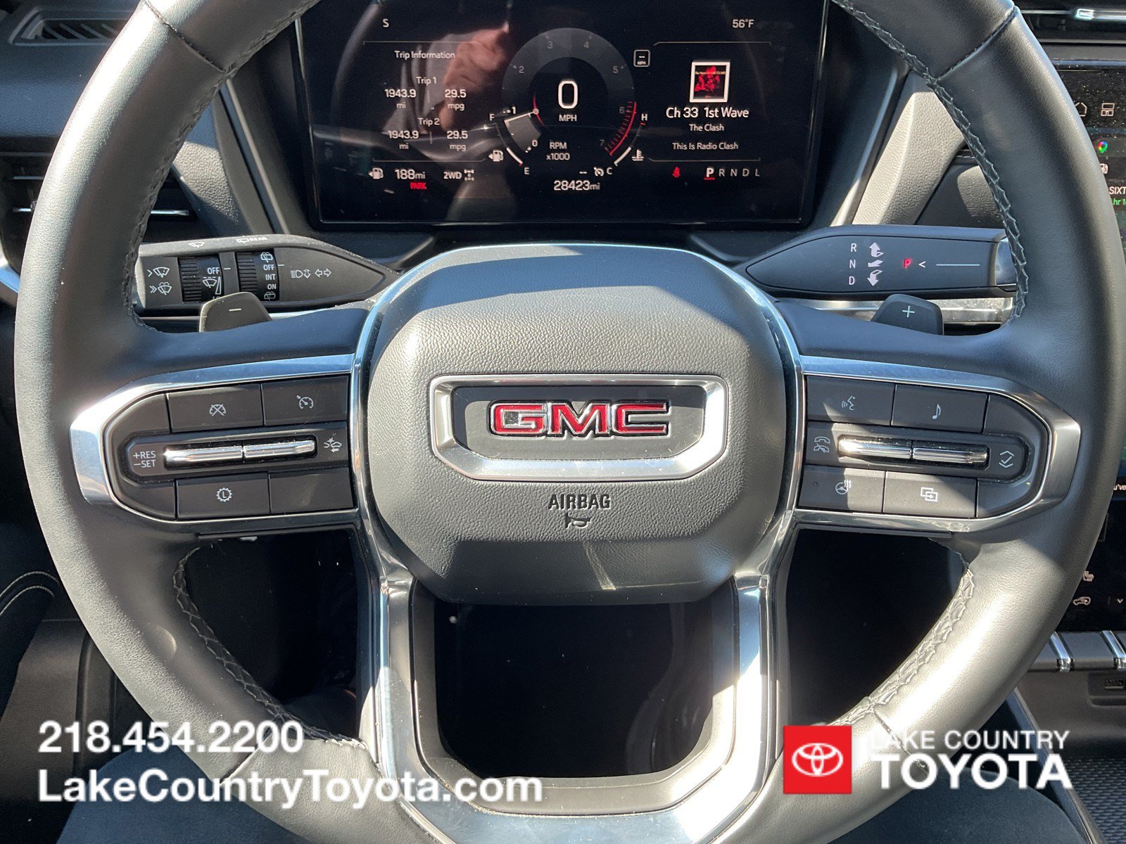 Used 2025 GMC Terrain Elevation AWD/4WD image 30