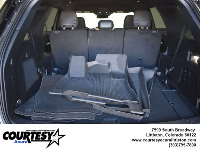 Used 2025 Ford Explorer ST-Line w/ Premium Package image 22