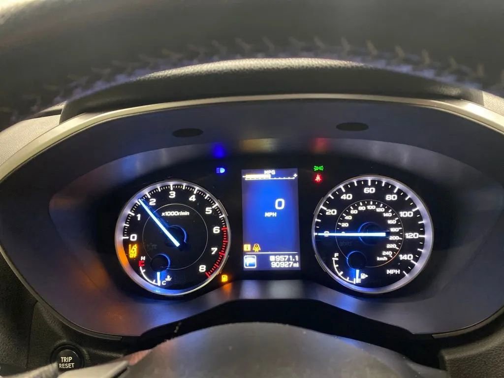 Used 2020 Subaru Ascent Limited w/ Technology Package image 18