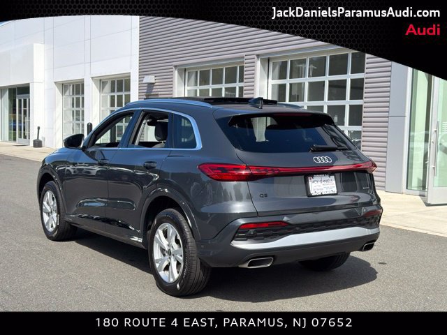Used 2025 Audi Q5 Premium w/ Convenience Package AWD/4WD image 4