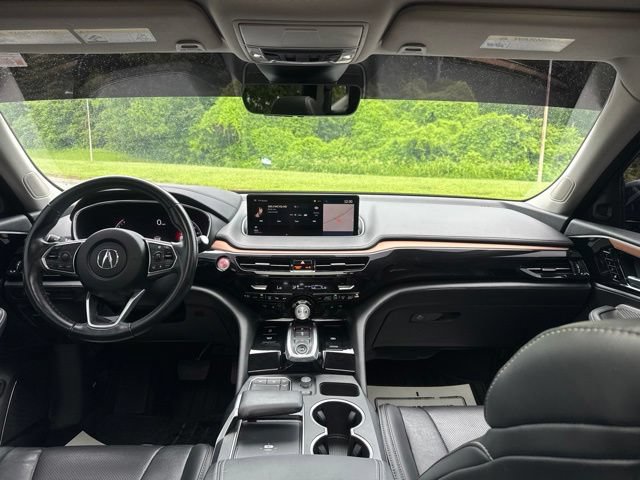 Used 2022 Acura MDX w/ Technology Package AWD/4WD image 13