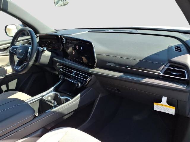 New 2026 Chevrolet Traverse LT w/ LPO, Floor Liner Package image 17