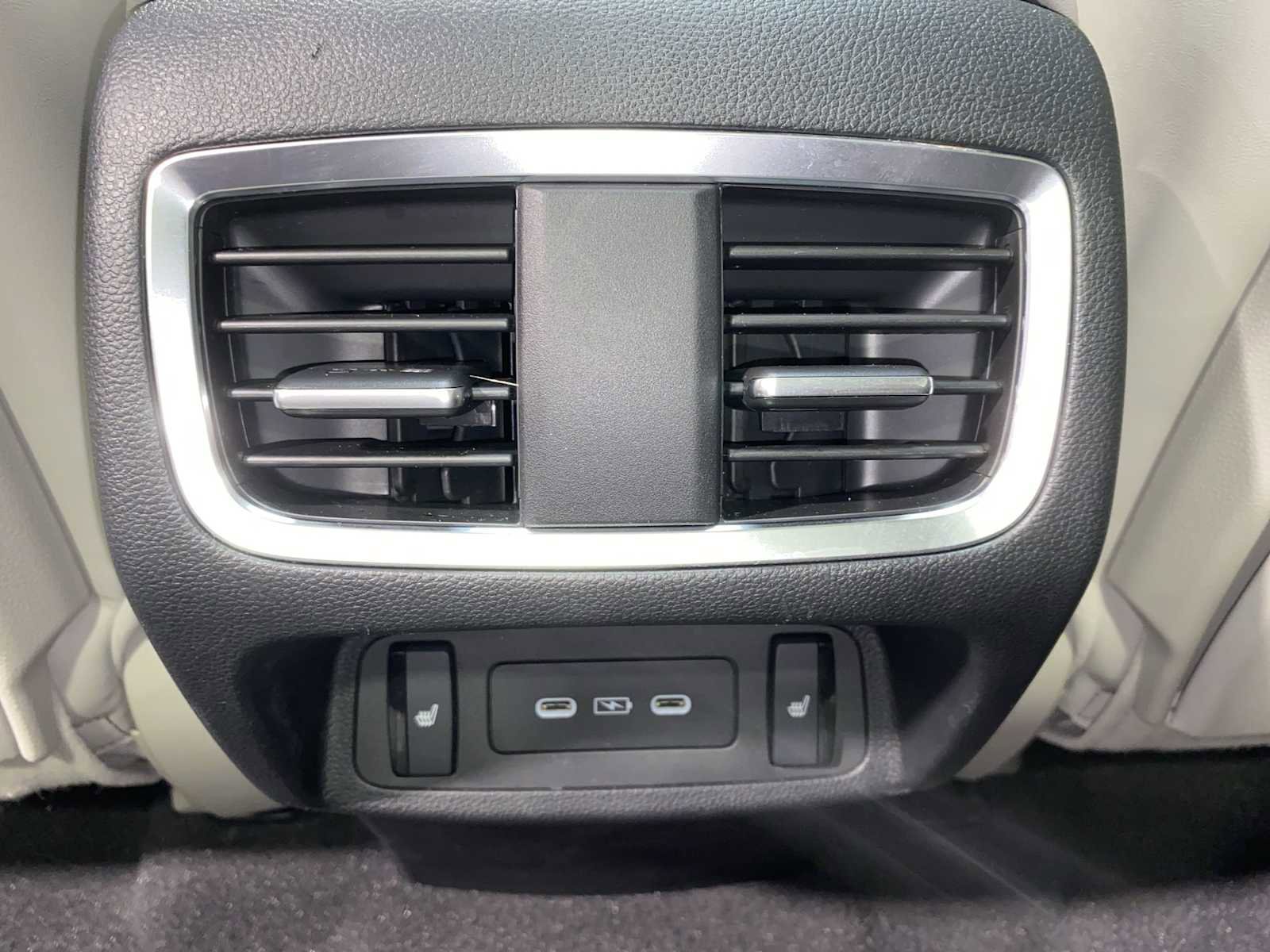 Certified 2025 Acura RDX SH-AWD w/ Advance Package image 25