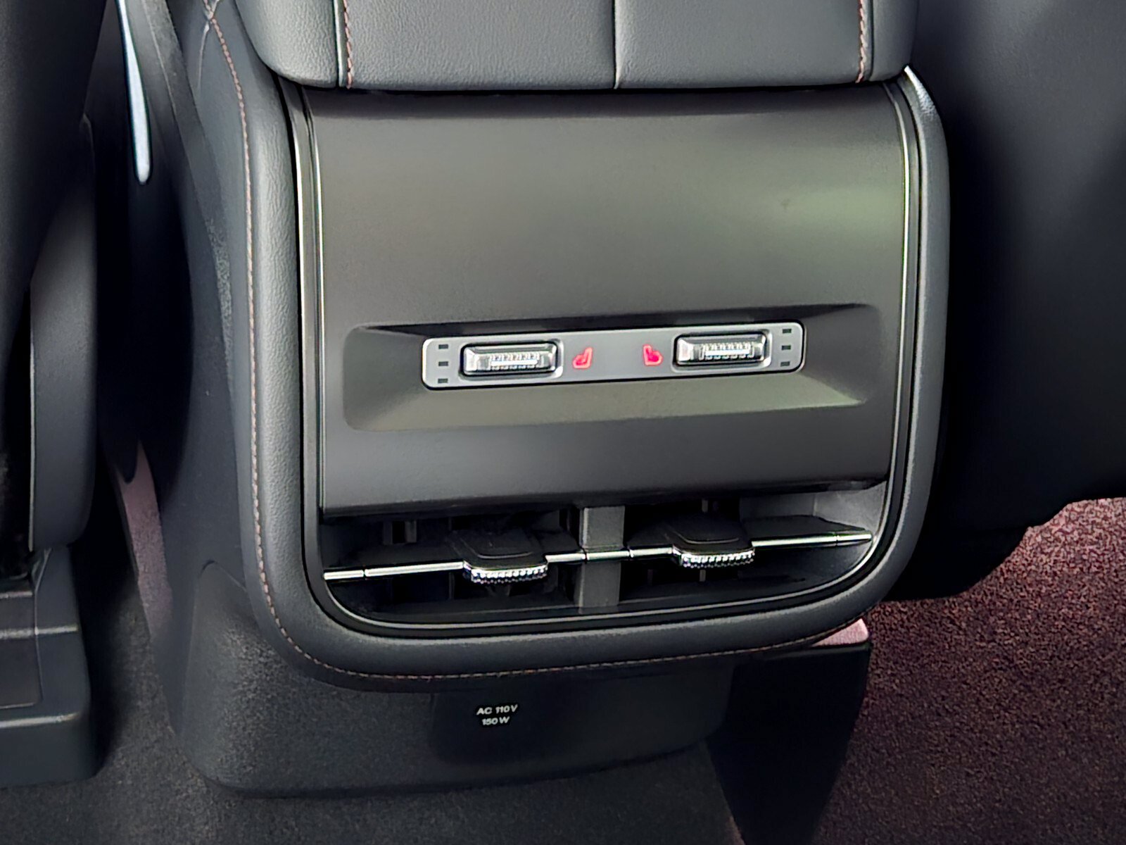 New 2026 Lincoln Nautilus Reserve AWD/4WD image 17