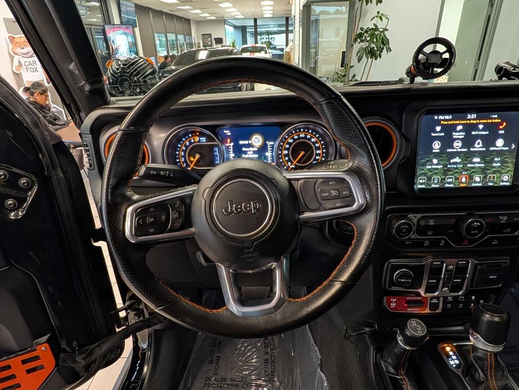 Used 2023 Jeep Gladiator Mojave AWD/4WD image 43