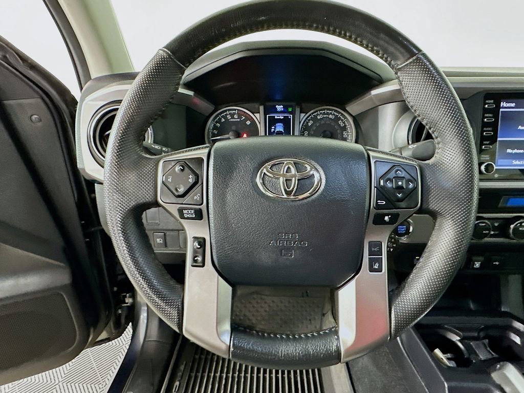 Used 2023 Toyota Tacoma SR5 w/ Technology Package image 18