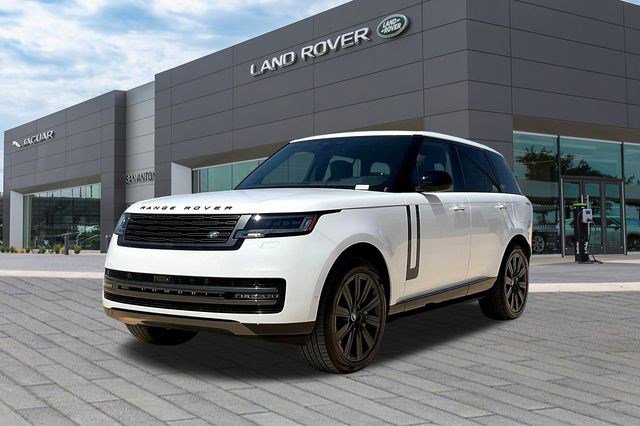 New 2025 Land Rover Range Rover SE